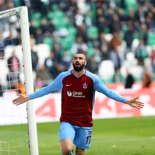 Son dakika: Burak Yılmaz, Beşiktaş ile imzalıyor