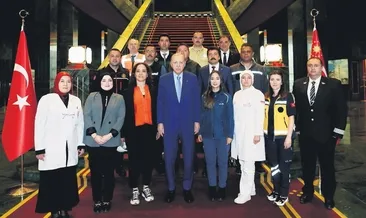 Ülkeyi vatan kılan işçinin emeğidir