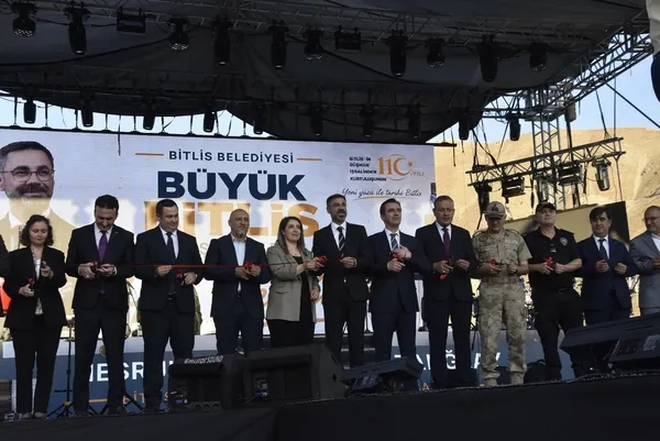 bitlisin-kurtulusunun-110-yili-coskuyla-basladi-1786127677863.jpg