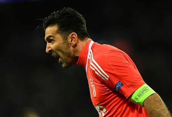 Volkan Demirel'den Aykut Kocaman'a sitem!