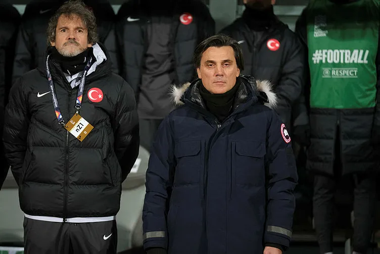 SON DAKİKA HABERİ: Premier Lig devi Montella’nın peşinde! Sürpriz talip...