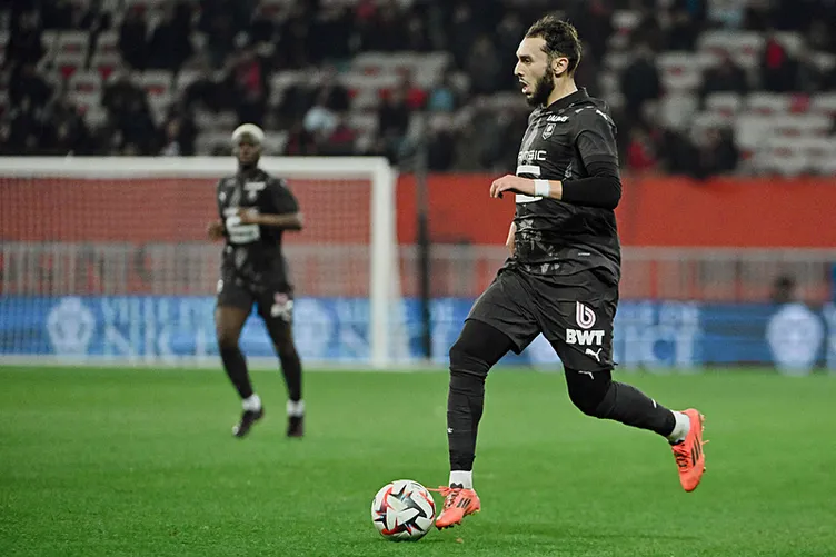 SON DAKİKA HABERİ: Galatasaray’da beklenen ayrılık gerçekleşiyor! Yıldız futbolcunun rotası Suudi Arabistan...