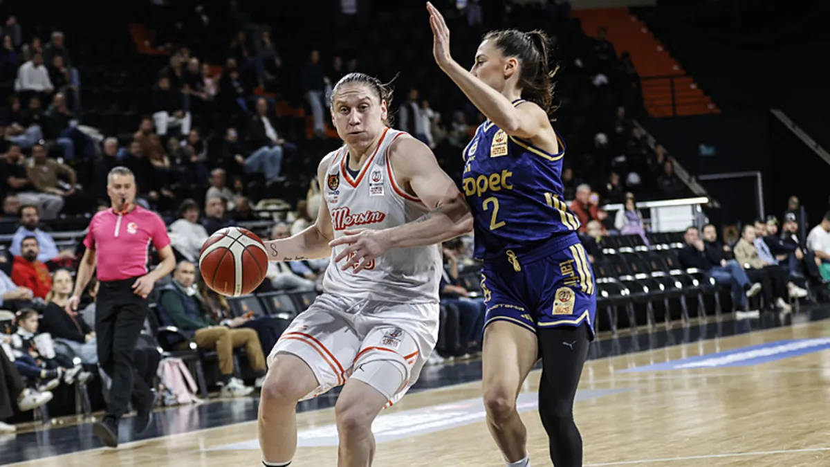 Fenerbahçe Opet, Halkbank Kadınlar Basketbol Süper Ligi’nde finalde! Fenerbahçe Opet, Halkbank Kadınlar Basketbol Süper Ligi’nde finalde!