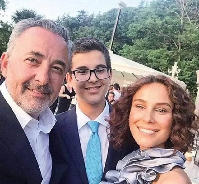 Arzum Onan ve Mehmet Aslantuğ'un en mutlu günü - Sayfa 13 - Magazin