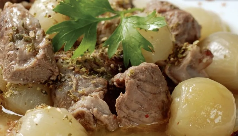 Soğanlı Yahni Tarifi Et Yemekleri Sofra