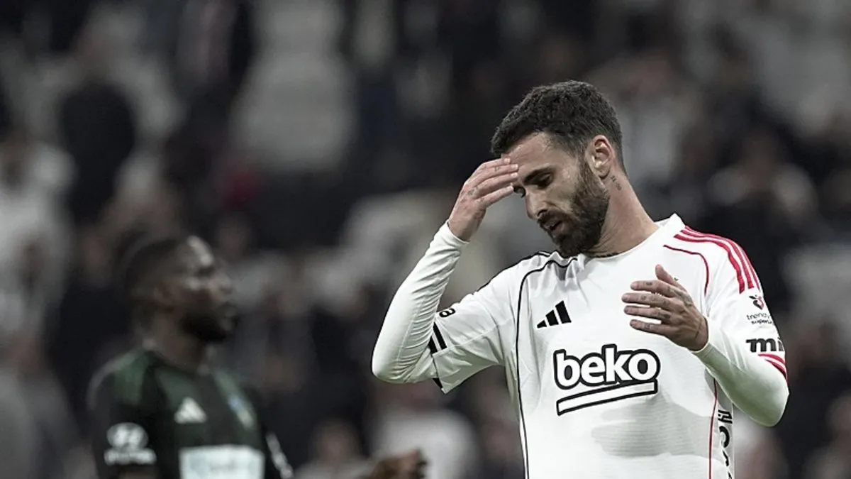 Rafa Silva, Fenerbahçe derbisinde forma giyecek mi? İşte cevabı… – Galeri Rafa Silva, Fenerbahçe derbisinde forma giyecek mi? İşte cevabı… – Galeri