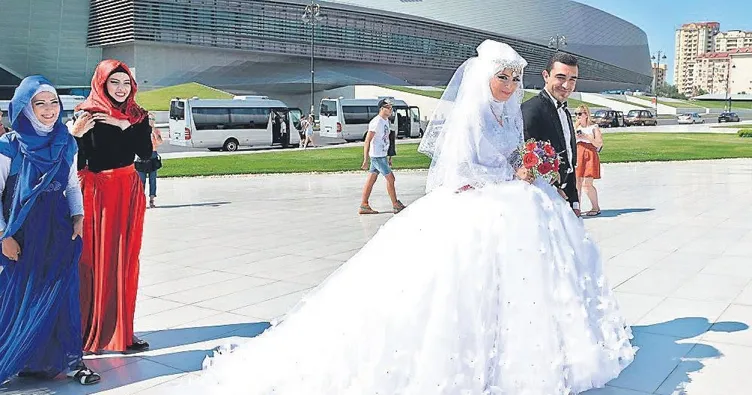 Düğününe gelmeyen davetlilere dava