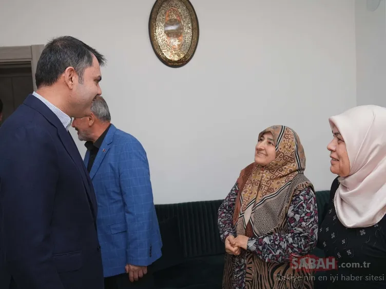 Bakan Kurum Osmaniye’de depremzede ailenin yeni evine konuk oldu! 2 yıl olmadan evimize kavuştuk