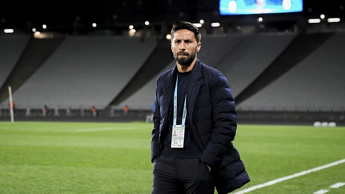 Fatih Karagümrük’te Şenol Can ile yollar ayrıldı Fatih Karagümrük’te Şenol Can ile yollar ayrıldı