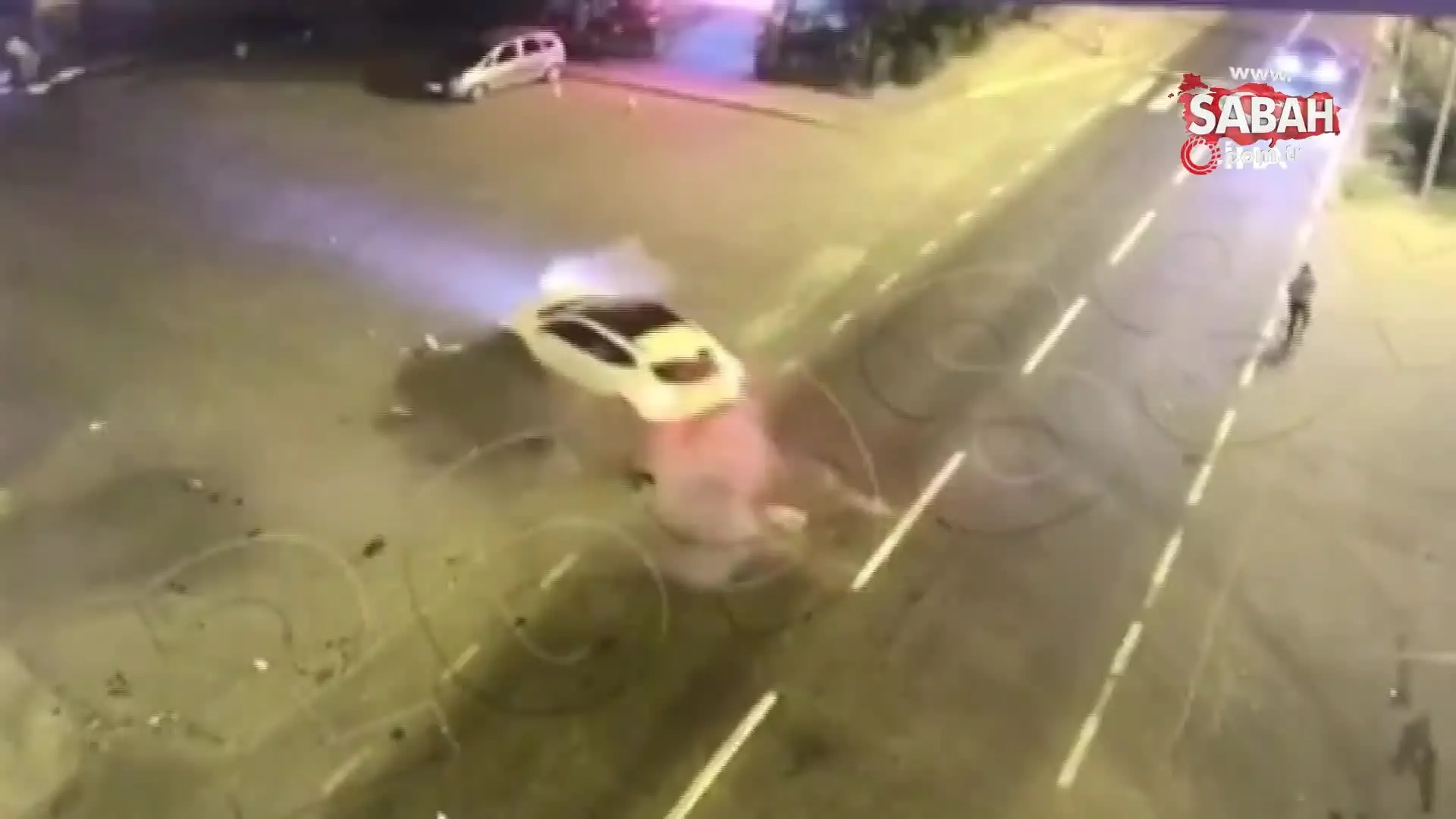 diyarbakir da 1 kisinin oldugu trafik kazasi guvenlik kameralarina yansidi video