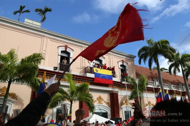 Son Dakika: Venezuela darbe girişimine karşı direniyor!