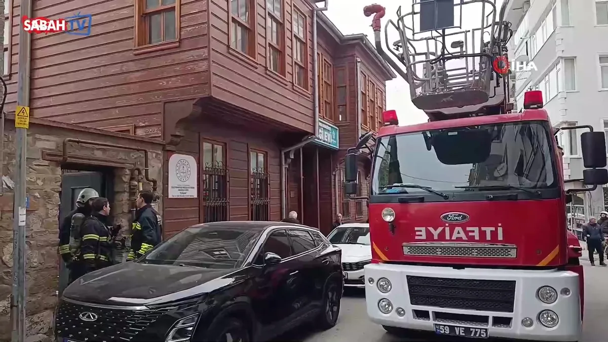 Tekirdağ’da fırın atölyesinde yangın paniği | Video videosunu izle Tekirdağ’da fırın atölyesinde yangın paniği | Video videosunu izle