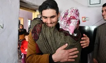 Suriyeli Mahmud’un İdlib’deki ailesi evsiz kaldı