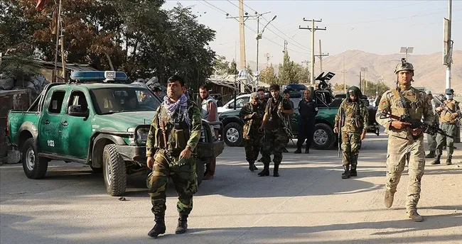 Afganistan, Viyana ve Londra büyükelçiliklerindeki hizmetleri askıya aldı Afganistan, Viyana ve Londra büyükelçiliklerindeki hizmetleri askıya aldı