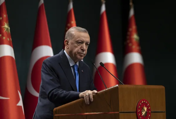 son-dakika-baskan-erdogandan-kabine-toplantisi-sonrasi-onemli-aciklama-vatandaslara-turk-lirasi-cagrisi-1661186887791.jpg