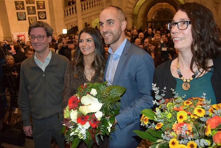 Almanya’da bir ilk! Türk kökenli siyasetçi Büyükşehir Belediye Başkanı seçildi