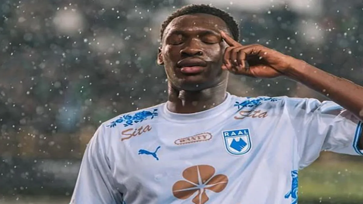 Samsunspor’da Fuat Çapa’dan Pape Moussa Fall sözleri! Samsunspor’da Fuat Çapa’dan Pape Moussa Fall sözleri!