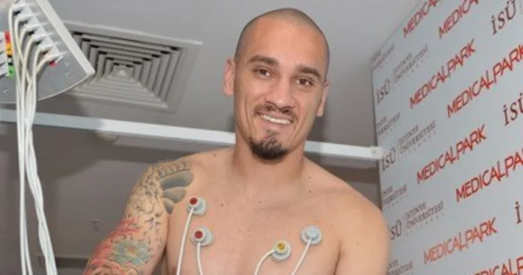 Galatasaray Maicon’un maliyetini açıkladı