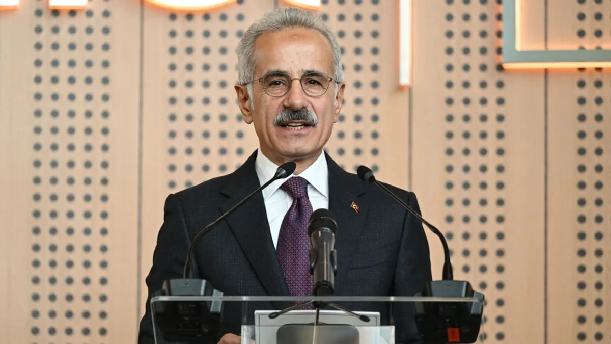 Mersin limanları, Orta Koridor’a ve Kalkınma Yolu’na yüksek hızda bağlanacak