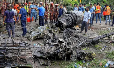 Bangladeş’te uçak okul yerleşkesine çakıldı: 27 ölü