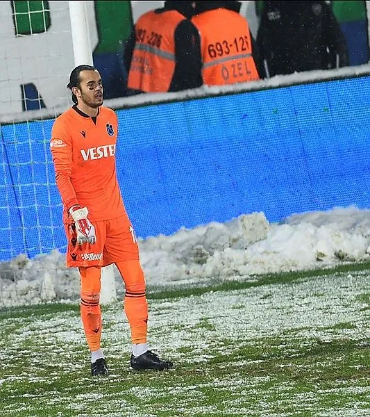 trabzonspor-haberi-erce-kardeslerden-ugurcan-cakir-sozleri-buzdaginin-gorunen-kismi-1649323596893.jpeg