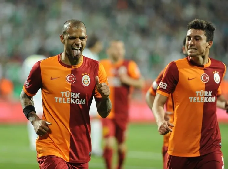 Felipe Melo’ya sürpriz davet