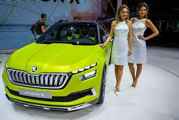 Cenevre Otomobil Fuarı kapılarını açtı