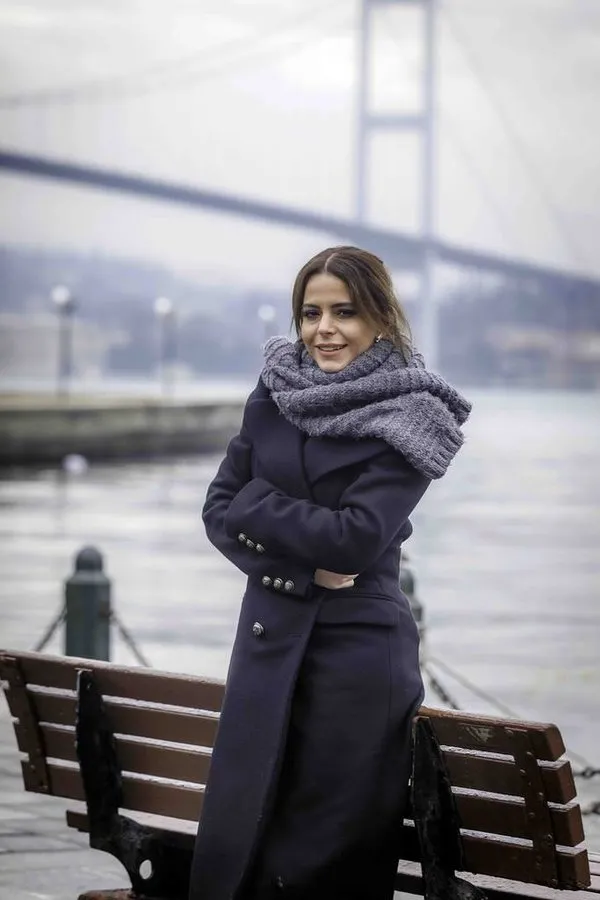 Prensimden yüzük bekliyorum