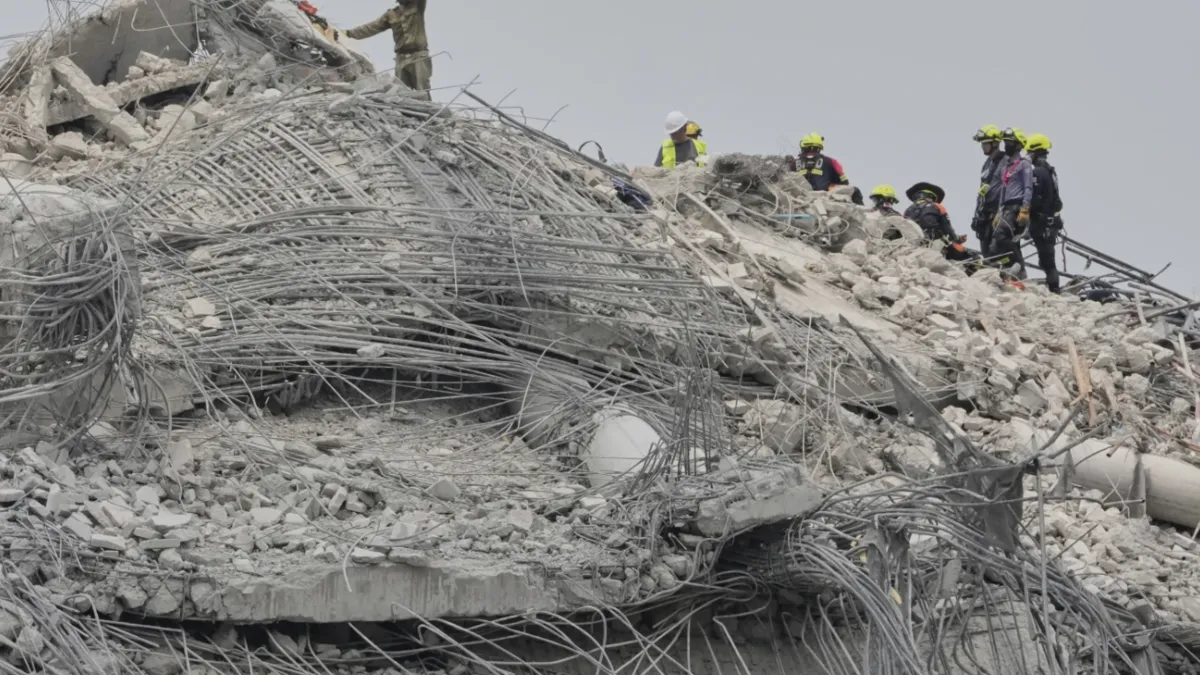 Tayland’da bina çöktü: 4 işçi hayatını kaybetti Tayland’da bina çöktü: 4 işçi hayatını kaybetti