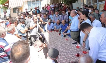 Süleyman Soylu ve Bekir Pakdemirli yangın bölgesinde