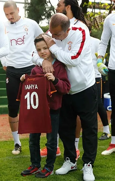 Suriyeli sığınmacı çocuklar, Galatasaray antrenmanında