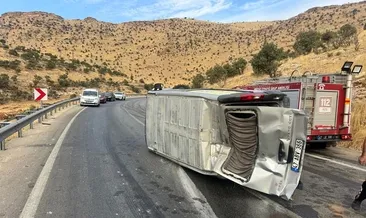 Mardin’de feci kaza! Minibüs devrildi 3’ü çocuk 8 yaralı