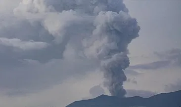 Endonezya’da Lewotobi Laki-Laki yanardağı patladı