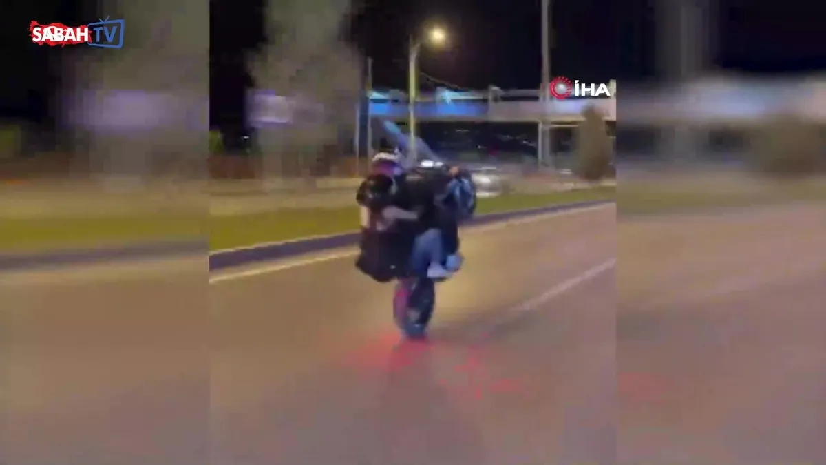 Malatya’da motosikletle tehlikeli yolculuk kamerada videosunu izle | Son Dakika Haberleri