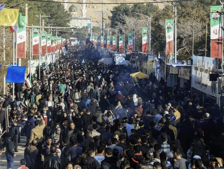 İran’daki terör saldırısında yeni gelişme! İçişleri Bakanı Ahmed Vahidi açıkladı: Gözaltılar var!