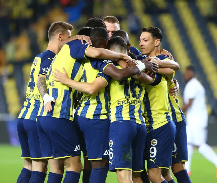 son-dakika-fenerbahcenin-sirri-ne-liderligi-getiren-carpici-gercek-ortaya-cikti-1633495239436.jpg