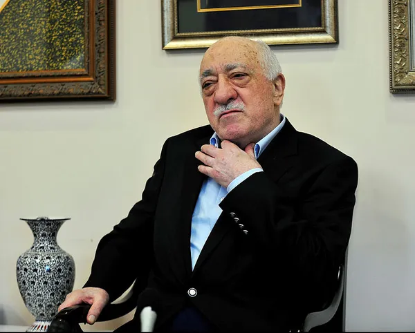 FETÖ'den PKK taktiği: Örgüte 'çanak' tuttular