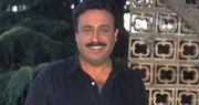 71 yaşındaki sanatçıdan korkutan haber! Gökhan Güney hastaneye kaldırıldı!