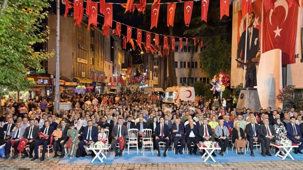 Artvin’de 15 Temmuz Demokrasi ve Milli Birlik Günü coşkuyla kutlandı!