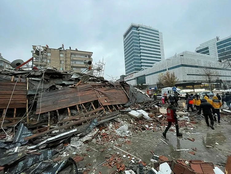 SON DAKİKA: Kahramanmaraş deprem bölgesinden çok acı görüntüler! Büyük deprem sonrası ölü sayısı artıyor