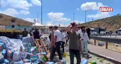 Skandal görüntüler! İşgalci İsrailliler, Filistin’e gönderilen yardım malzemelerini parçaladı | Video