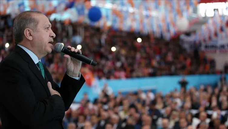 AK Parti'nin yerel seçim stratejisi şekilleniyor: Şehrin kimliğine göre aday! Ankara, İstanbul ve İzmir'in karneleri çıkarılacak