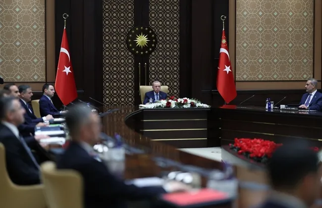 bakan-ciftci-dijital-egemenlik-milli-guvenligimizin-ayrilmaz-bir-parcasidir-1793126264392.jpg