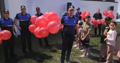Zabıtadan çocuklara balon sürprizi