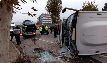 Kahramanmaraş'ta feci kaza! Servis midibüsü ile minibüs çarpıştı: 17 yaralı #kahramanmaras