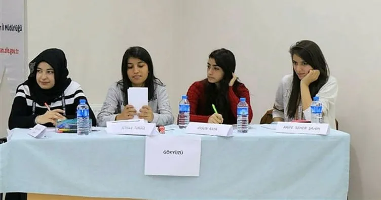 Erzincan’da münazara yarışması yapıldı