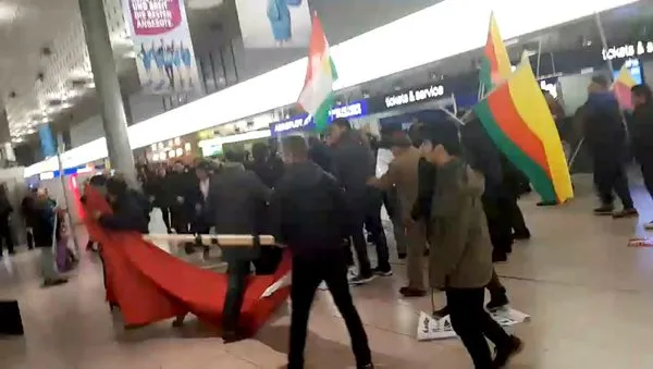 Erdoğan'dan Sert Tepki...SEN NASIL DEVLETSİN 1 Manşet Son Dakika Havacılık Haberleri | Türk Hava Yolları, Pegasus, Sunexpress, Corendon, Havacılık, Havayolları, Havalimanları, Havaalanları, THY, Hostes, Pilot, Uçak, Kabin memuru, SHGM, DHMİ erdogandan almanyaya sert tepki sen nasil devletsin 1516790492940