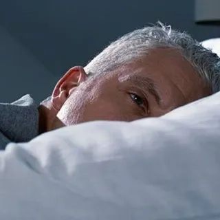 Insomnia hastalığı (uyku bozukluğu) belirtileri nelerdir? Uykusuzluk problemi nasıl giderilir?