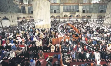 Kadir Gecesinde camiler doldu taştı