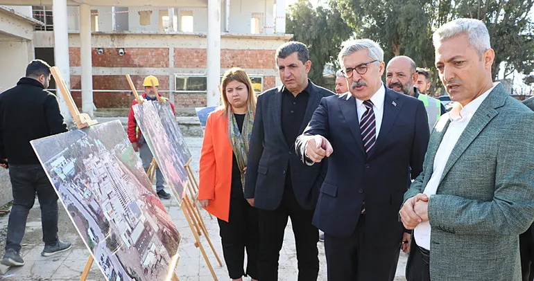 AK Partili Hüseyin Yayman, Hatay Arkeoloji Müzesi’ni ziyaret etti